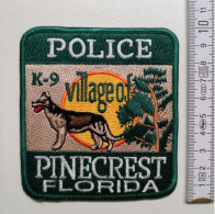 ECUSSON POLICE GENDARMERIE PATCH BADGE CANINE K9 - POLICE PINECREST FLORIDA - Police & Gendarmerie