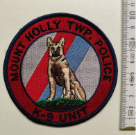 ECUSSON POLICE GENDARMERIE PATCH BADGE CANINE K9 - MOUNT HOLLY TWP POLICE K-9 UNIT - Police & Gendarmerie