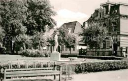 72890372 Heide Dithmarschen Partie Am Markt Denkmal Statue Heide Dithmarschen - Heide