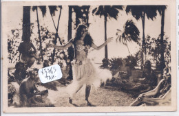 TAHITI- UNE DANSEUSE TAHITIENNE- 1951 - Tahiti