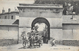 Algérie )     MEDEA  - Porte Des Jardins - Médéa