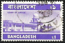 Bangladesh 1974 - Mi 32 II - YT 50 ( Court Of Justice, Dacca ) - Bangladesch