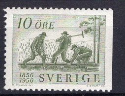 T1237 - SUEDE SWEDEN Yv N°411a ** - Unused Stamps