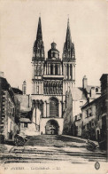 FRANCE - Angers - Vue Générale De L'entrée De La Cathédrale - L L - Carte Postale Ancienne - Angers