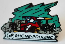 PIN'S  FORMULE 1 RHONE POULENC  Fabricant DEMONS & MERVEILLES SPAH - F1