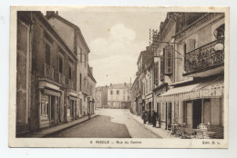 32 - RISCLE - Rue Du Centre - Café , Commerces - - Riscle