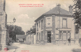 10-MARIGNY-LE-CHATEL- LE BUREAU DE POSTE ET LA RUE DU FOIN - Autres & Non Classés