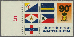 Unmounted Mint 1995 Vlaggen 50 En 90 Cent Met Foutdruk Blauw En Rood In Vlag Van Sint Maarten Verwisseld, Cat.w. 150+ - Niederländische Antillen, Curaçao, Aruba