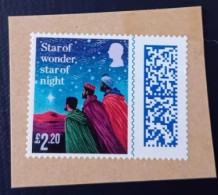 GROSSBRITANNIEN GRANDE BRETAGNE GB  2023 CHRISTMAS: LYRIC FROM WE THREE KINGS £2.20 USED ON PAPER  SG 5104 MI 5341 YT 57 - Gebraucht