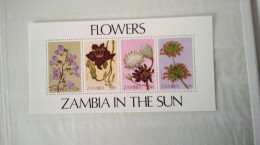 Zambia BL12** Flowers. - Zambie (1965-...)
