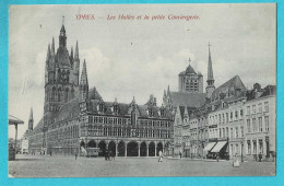 * Ieper - Ypres - Yper * (Th. Van Den Heuvel, Nr 8) Les Halles Et La Petite Conciergerie, Grand'Place, Café, Kiosque - Ieper