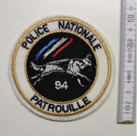 ECUSSON POLICE GENDARMERIE PATCH BADGE CANINE K9 -POLICE NATIONALE PATROUILLE 94 - Police & Gendarmerie