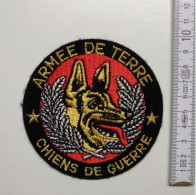 ECUSSON POLICE GENDARMERIE PATCH BADGE CANINE K9 -ARMEE DE TERRE CHIENS DE GUERRE - Police & Gendarmerie