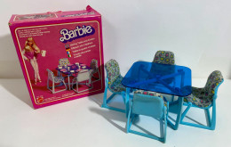 58652 Giocattolo Barbie No. 2164 - Tavolo Da Pranzo E Sedie - Mattel 1979 - Barbie