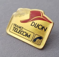 D12 Pin's La Poste FRANCE TELECOM DIJON Côte D'Or Achat Immédiat - Telecom De Francia
