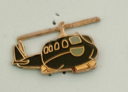 Pin's Hélicoptere (1) - Avions