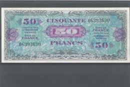 BILLET DU TRÉSOR-50F DRAPEAU -SANS N°SERIE  -VF19 /01- SUP (XF) -1 ÉPINGLAGE - 1 PLI NON MARQUÉ - 1944 Vlag/Frankrijk