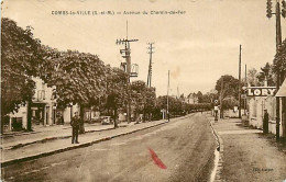 77* COMBS LA VILLE  Av Du Chemin De Fer           RL08.0775 - Combs La Ville