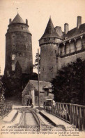 S08-028 Châteaugiron - Les Deux Tours - Châteaugiron