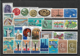 C5302 - Lot Timbres Neufs** Grece - Collections