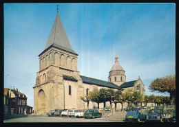 CPSM / CPM 10.5 X 15 Creuse BENEVENT-L'ABBAYE L'église édifice Roman Du XII° S. Surmonté De Deux Clochers - Benevent L'Abbaye