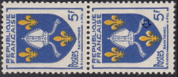 18036 Variété : N° 1005 Blason Saintonge Jaune Déplacé Tenant à Normal   ** - Nuovi