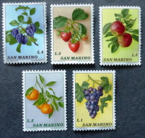 Selection Of Mint Unused Stamps From San Marino 'Fruit'. No DEL-316 - Ungebraucht
