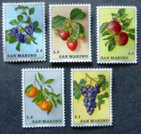 Selection Of Mint Unused Stamps From San Marino 'Fruit'. No DEL-316 - Neufs