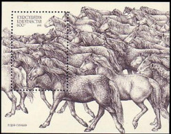 Kirgistan Chevaux Sauvages Wild Horses MNH ** Neuf SC ( A53 587d) - Caballos