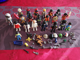 Nombreux Sujets PLAYMOBIL Avec Accessoires - Playmobil