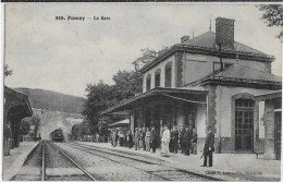 - 3525 - FUMAY  La Gare ( Train , Animée ) - Fumay