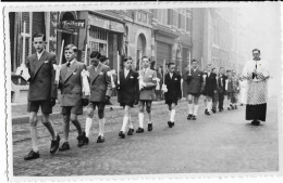 - 3528 - DOLHAIN  (Limbourg Et Environs ) Photo Carte Gevaert  , Procession - Limbourg