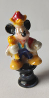 Fève / Fèves 2003  Disney Jeu D'échecs Disney * Mickey Roi (T 3137) AFF 2003 Page 29 - Disney