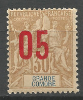 GRANDE COMORE  N° 25 Surcharge Déplacée NEUF* CHARNIERE / Hinge / MH - Nuevos