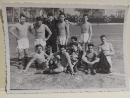 Italia Foto Da Identificare Campo Da Calcio Livorno 1952.  85x60 Mm. - Sport