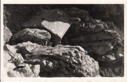 BX96. Vintage RP Postcard.  St. Govan's Chapel. Pembrokeshire, Wales - Pembrokeshire