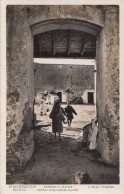 BX49. Vintage Postcard.  Morocco. Entrance To A Poor Harem. - Otros & Sin Clasificación