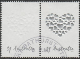 AUSTRALIA - USED - 2017 $2.00 Special Occasions Se-tenant Pair - One Normal, One Embellished - Gebraucht