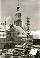 72945671 Pulsnitz Sachsen Marktplatz Kirchturm Im Winter Pulsnitz Sachsen - Pulsnitz