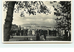 GIBRALTAR - RPPC - Le Porte-Avion Eagle Qui A Sauvé Les Aviateurs Anglais - Gibraltar