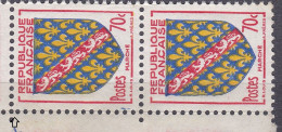 18065 Variété : N° 1045 Blason Marche Timbre Plus Petit Tenant à Normal   ** - Unused Stamps