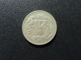 RÉPUBLIQUE DOMINICAINE * : 25 CENTAVOS   1974   KM 20a.2     SUP+/SUP  ** - Dominicaine