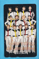 Japan Telefonkarte Japon Télécarte Phonecard -  Girl Frau Women Femme Morning Musume - Music