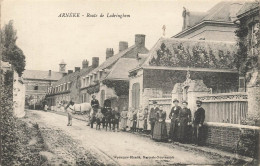 Arnèke * Route De Ledringhem * Enfants Villageois - Autres & Non Classés