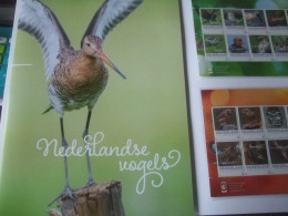 Nice Set Of 4 Sheets Birds On Stamp In Special Map. MNH Netherlands - Collections, Lots & Séries