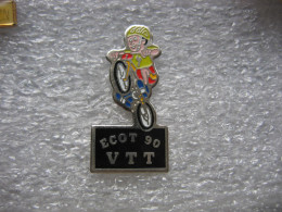 Pin's Du Club De VTT  Ecot 90 - Cyclisme