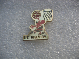 Pin's Du Basket Club De Hegenheim (Dépt:68) - Baloncesto