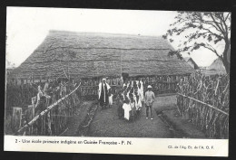 Guinée Française. Lot De 2 Cartes : Régime De Bananes / école Primaire Indigène (A19p14) - Guinée Française