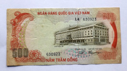 SOUTH VIETNAM - 500 DONG - P 33 (1972) - F - BANKNOTES - PAPER MONEY - CARTAMONETA - - Viêt-Nam