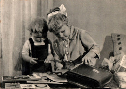 G8179 - Glückwunschkarte Schulanfang - Kinder Mädchen - Verlag Reichenbach DDR - Premier Jour D'école